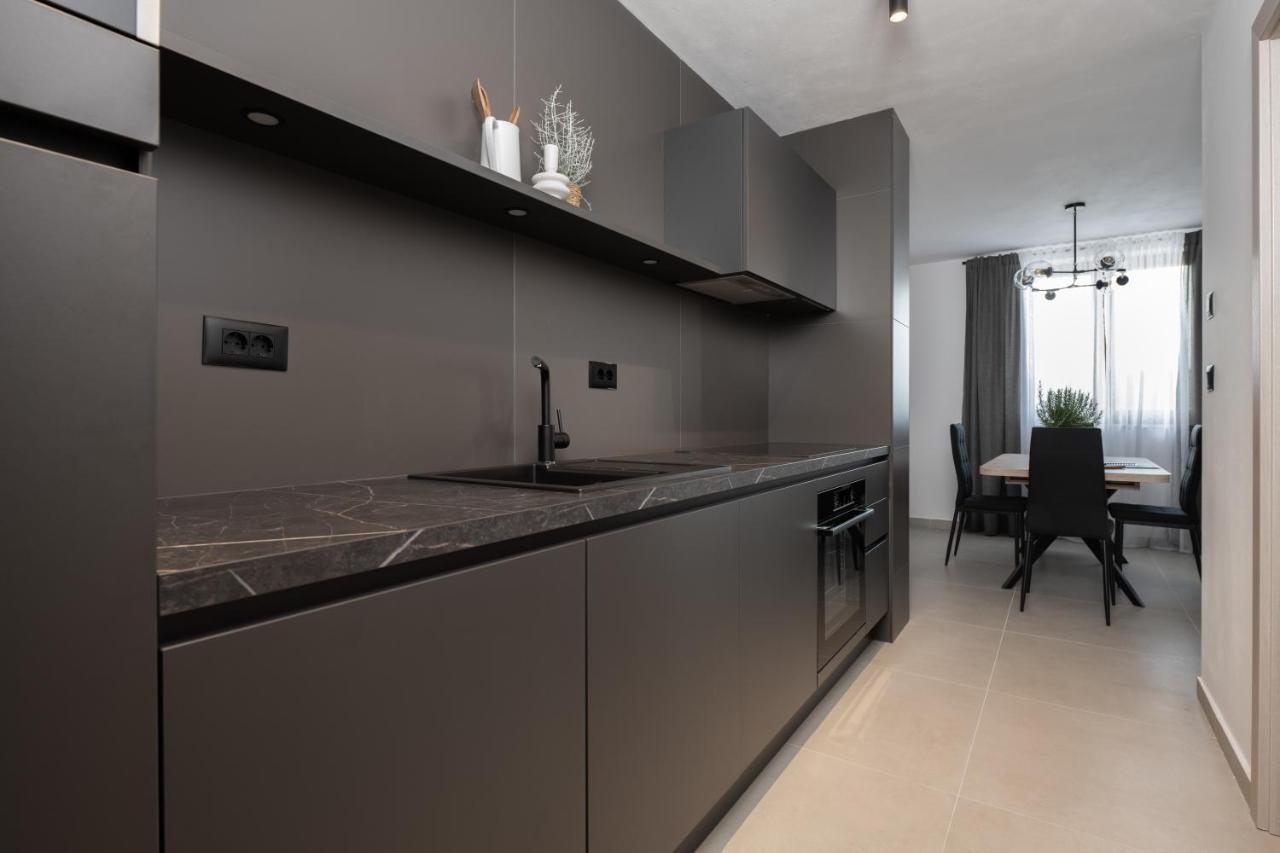 V Residence Apartments غاباس المظهر الخارجي الصورة
