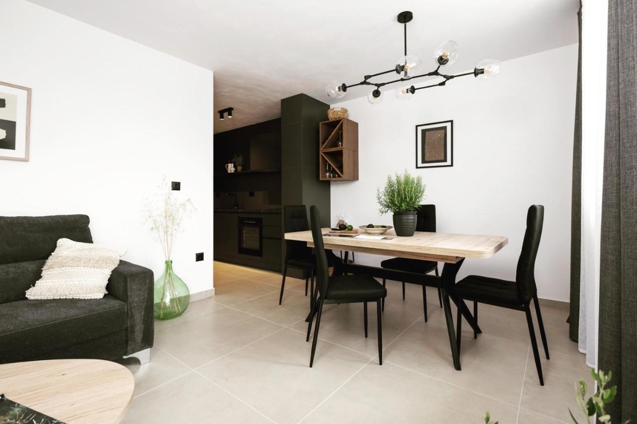 V Residence Apartments غاباس المظهر الخارجي الصورة